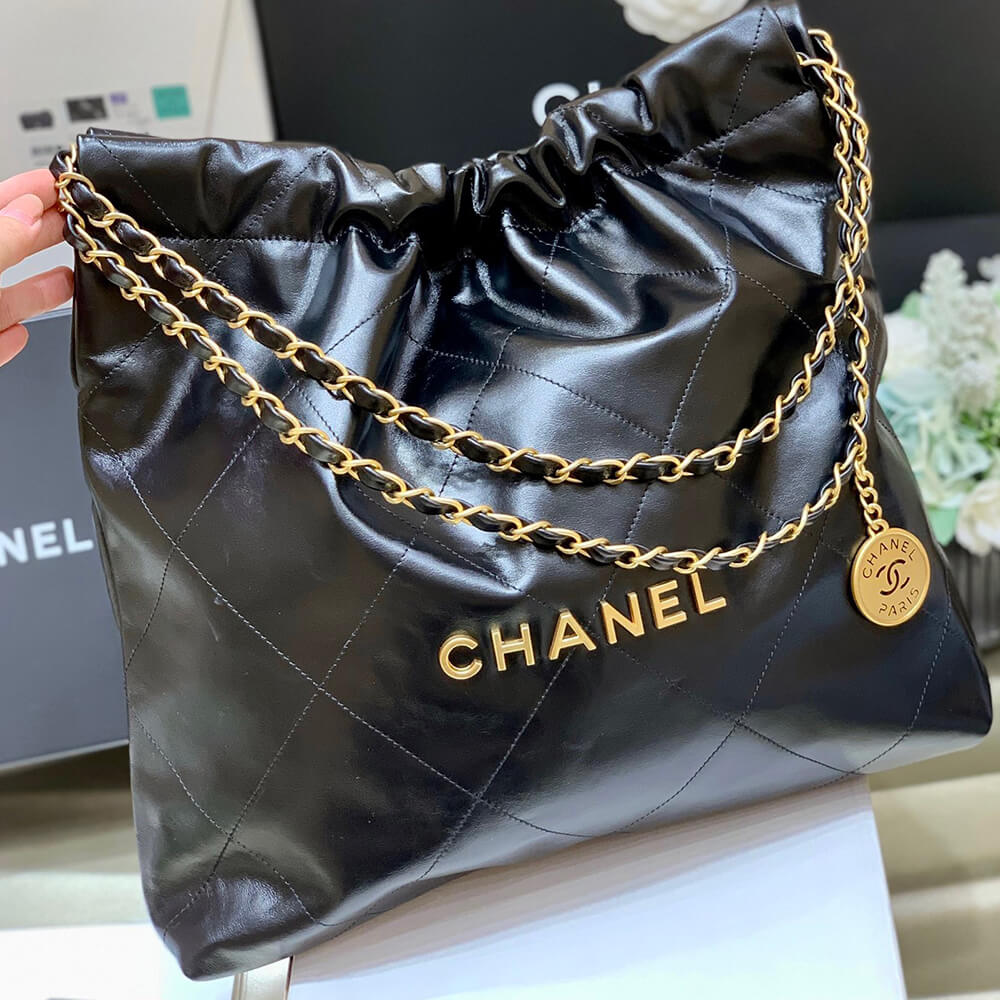 Ch**el 22 HANDBAG