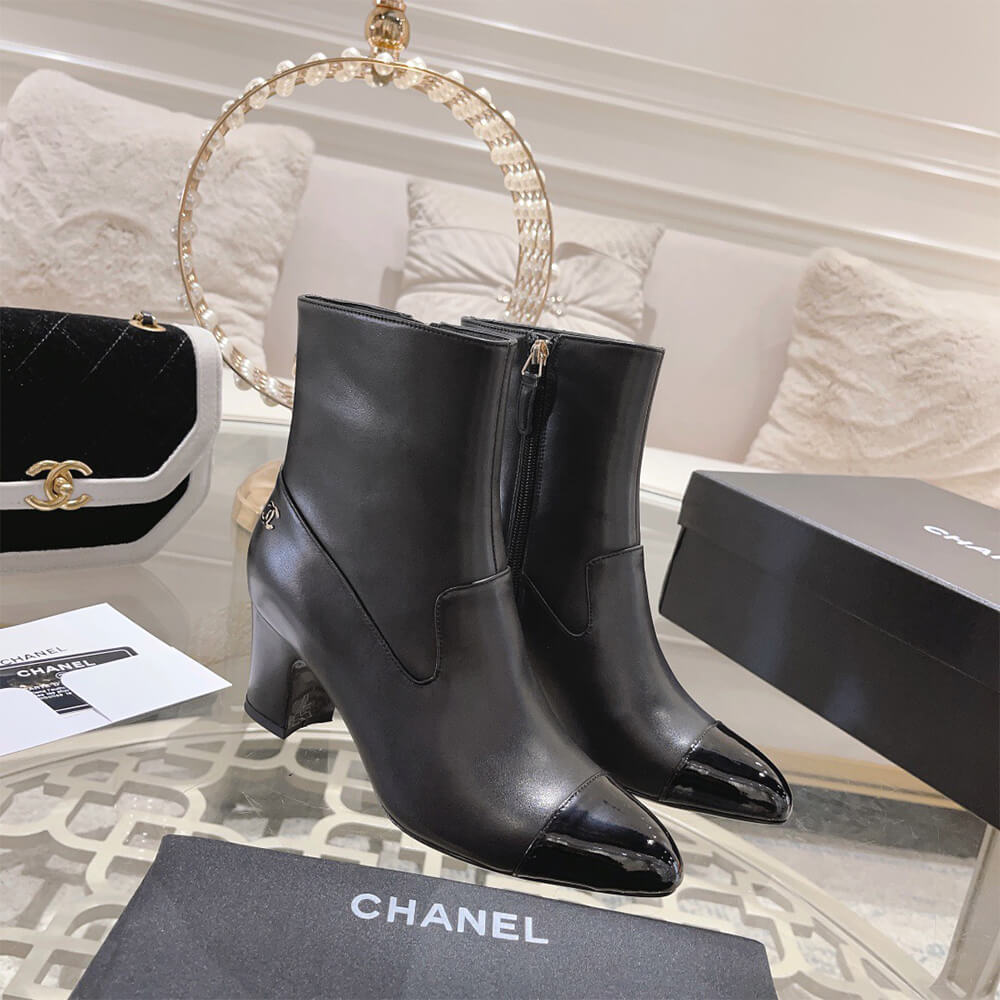 Ch**el SHORT BOOTS