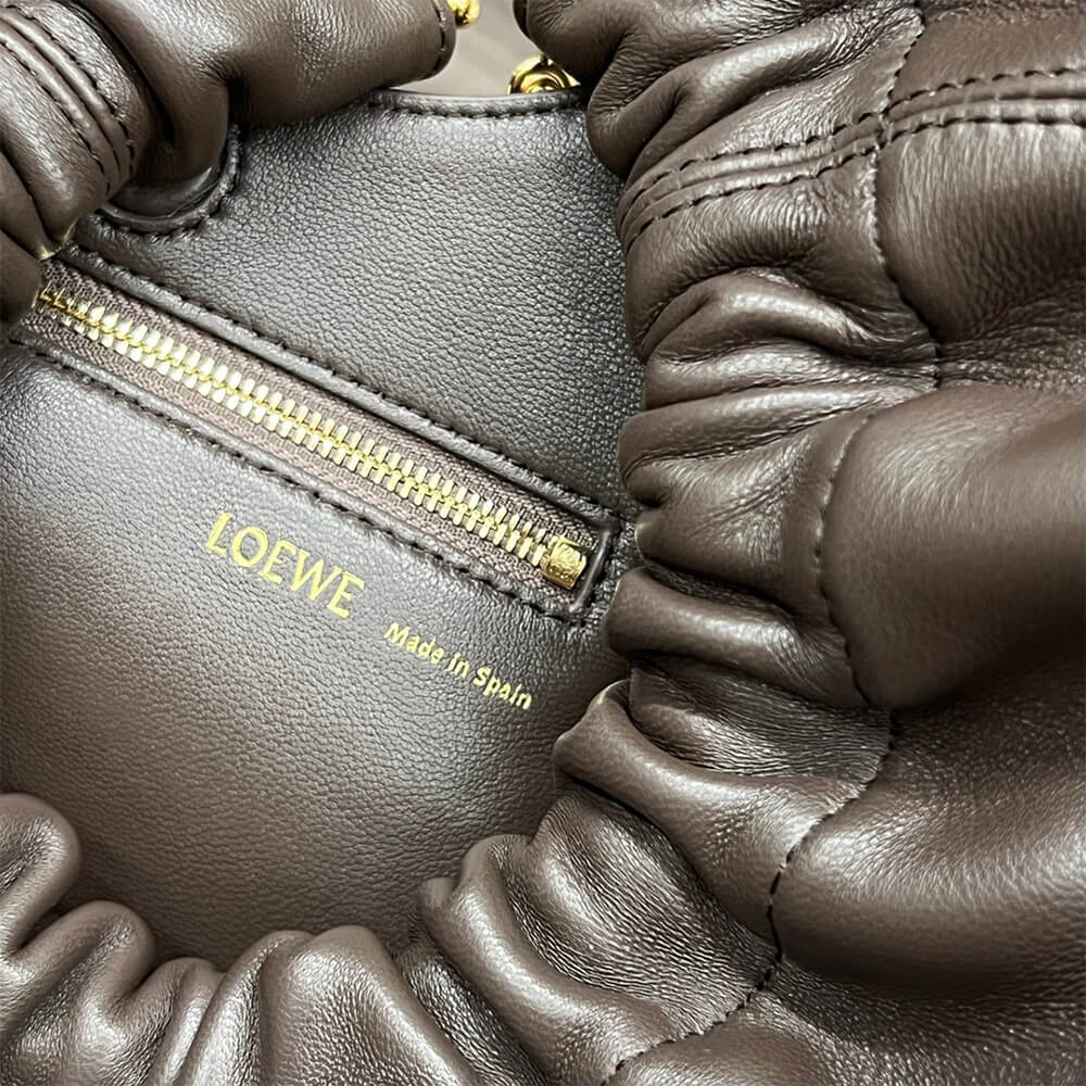 L0ew* Small Squeeze bag in nappa lambskin