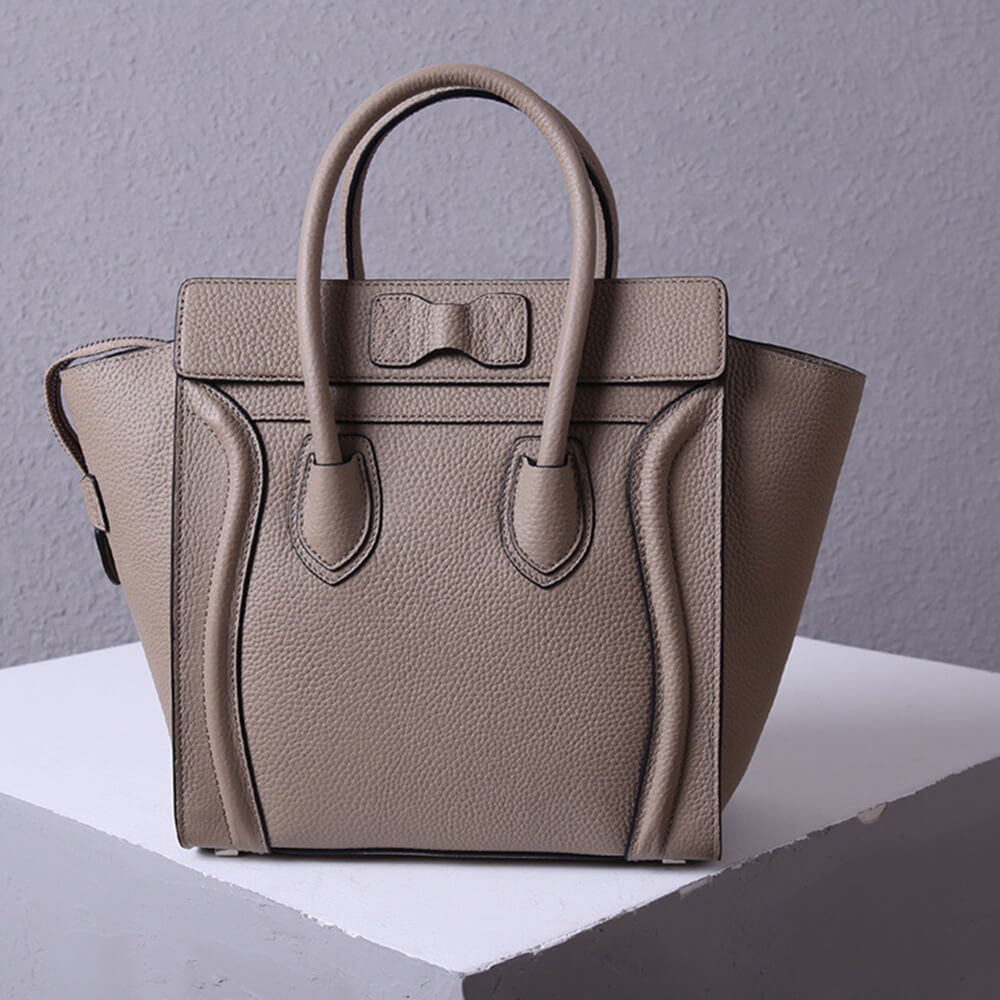 ce1i*e micro lU*gage handbag in calfskin
