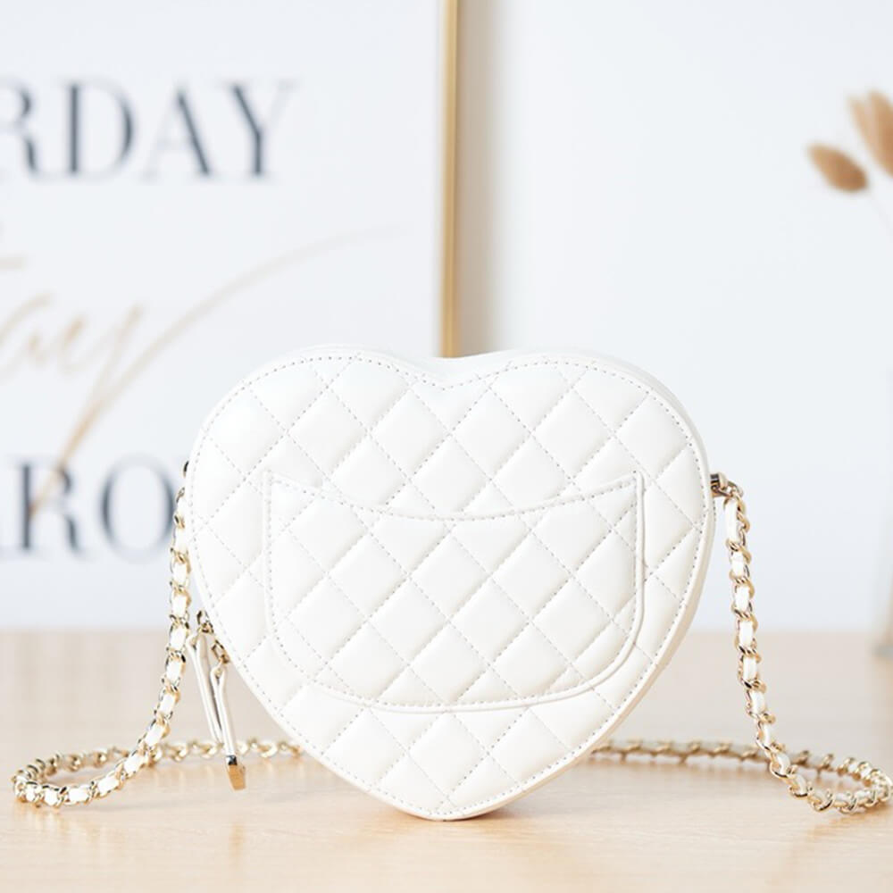 Ch**el 22s Heart Bag(HIGH-END GRADE)