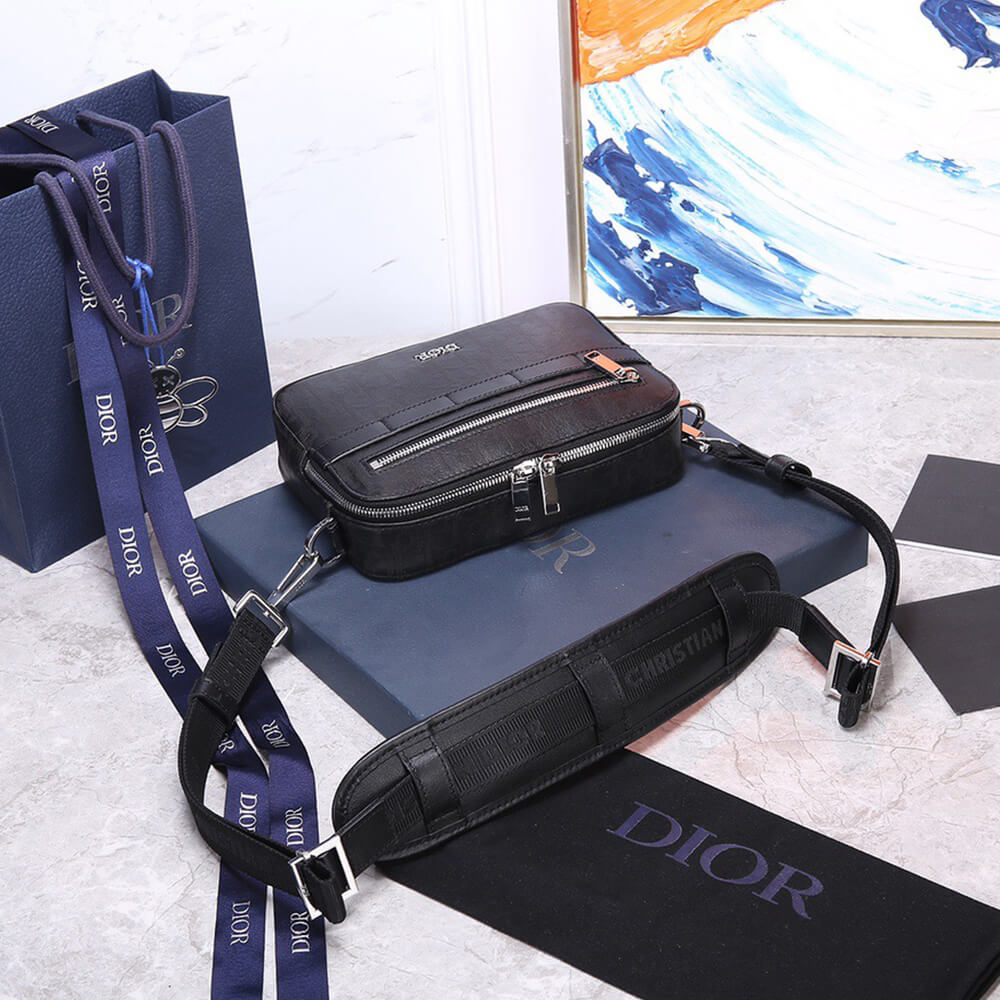 D10r SAFARI MESSENGER BAG(HIGH-END GRADE)