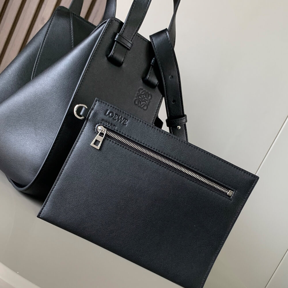L0ew* Small Hammock bag in classic calfskin