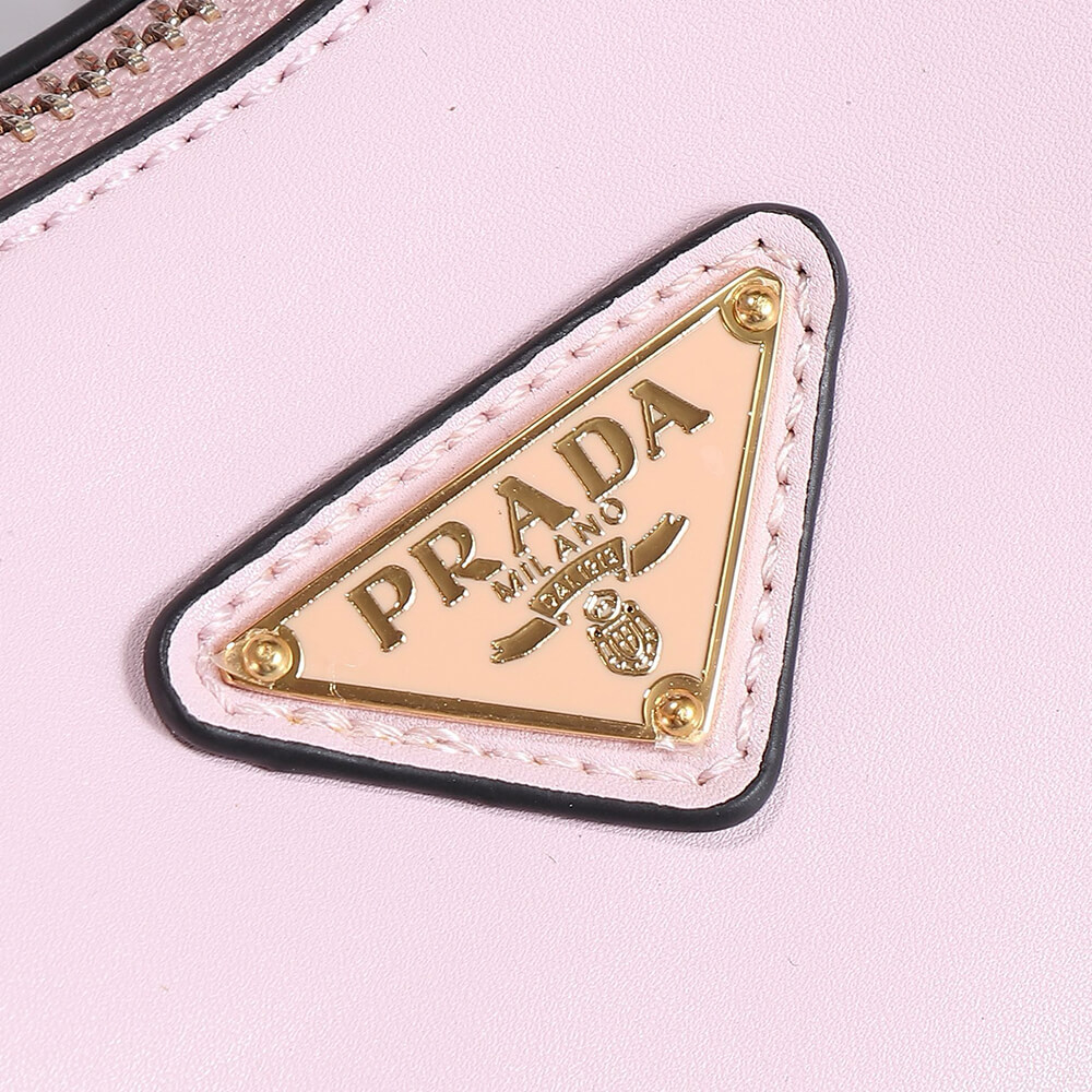 Pra*a Arque leather shoulder bag