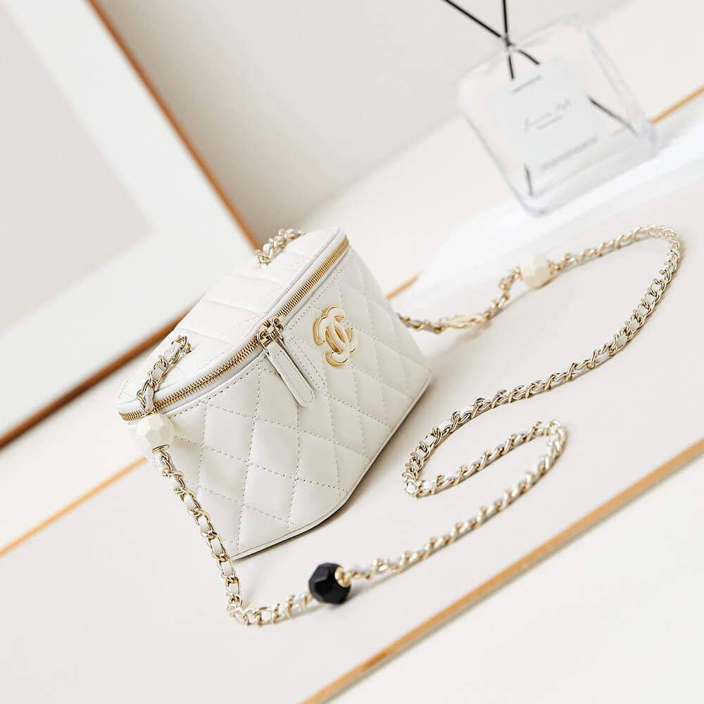Ch**el VANITY WITH CHAIN(HIGH-END GRADE)