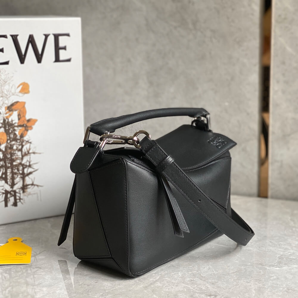 L0ew* Small Puzzle Bag(HIGH-END GRADE)