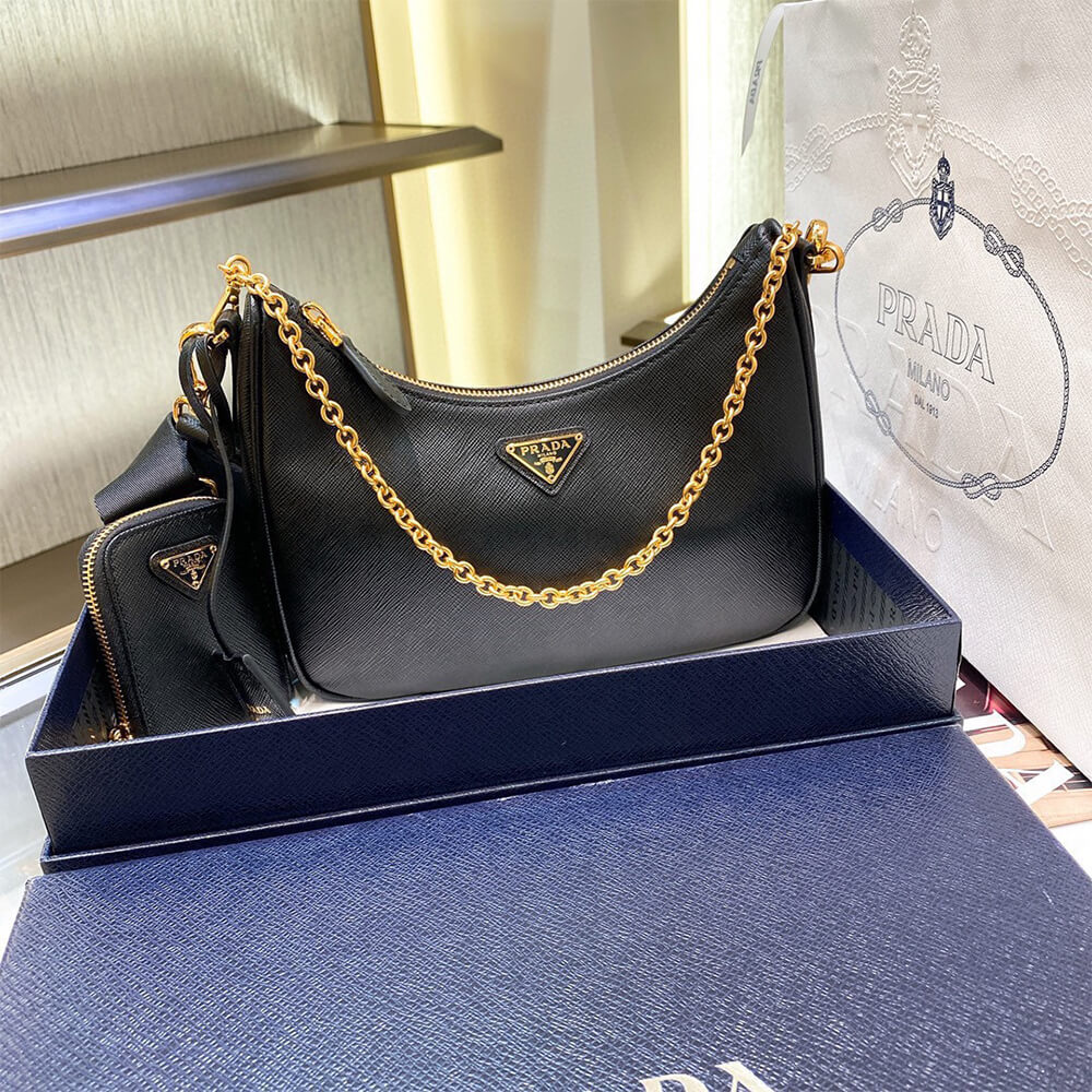 Pra*a Re-Edition 2005 Saffiano leather bag(TAX-FREE GRADE)
