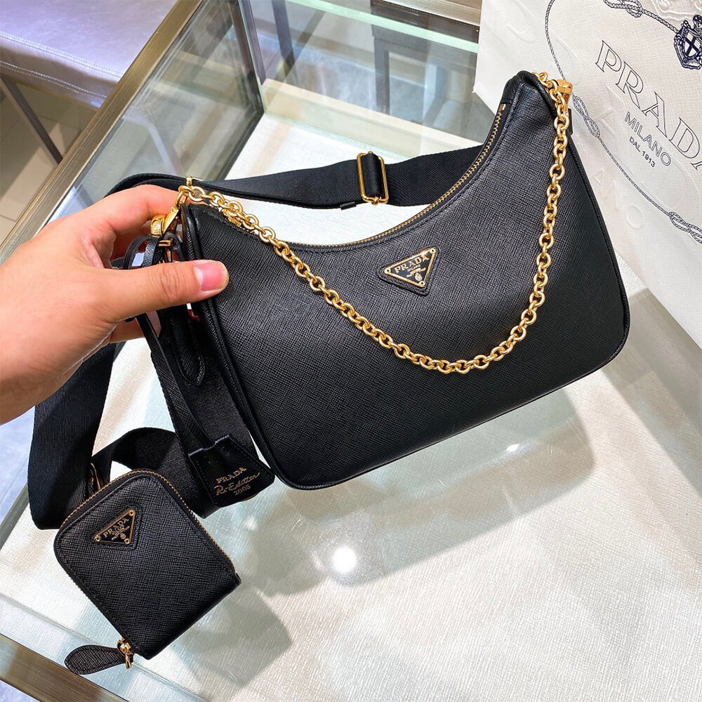 Pra*a Re-Edition 2005 Saffiano leather bag(TAX-FREE GRADE)