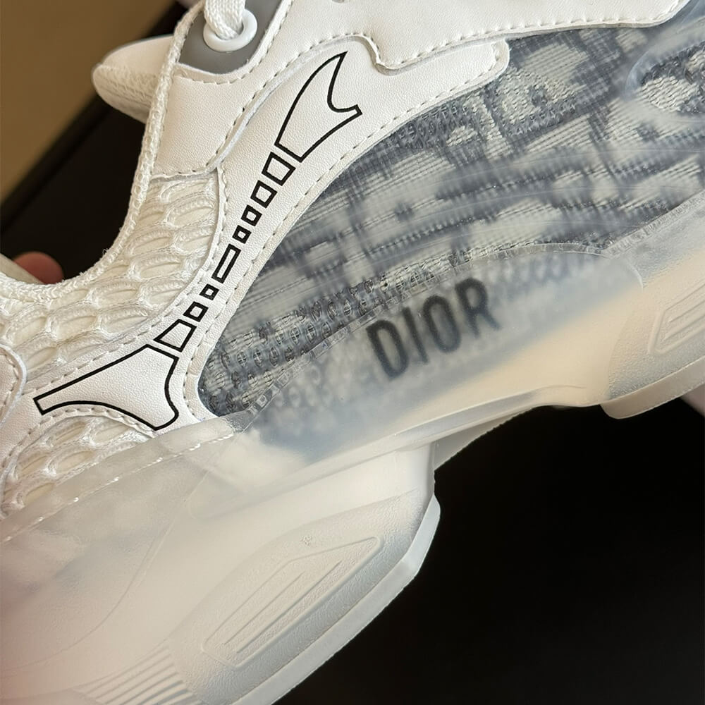 Chr1st1an D10r Vibe Sneaker