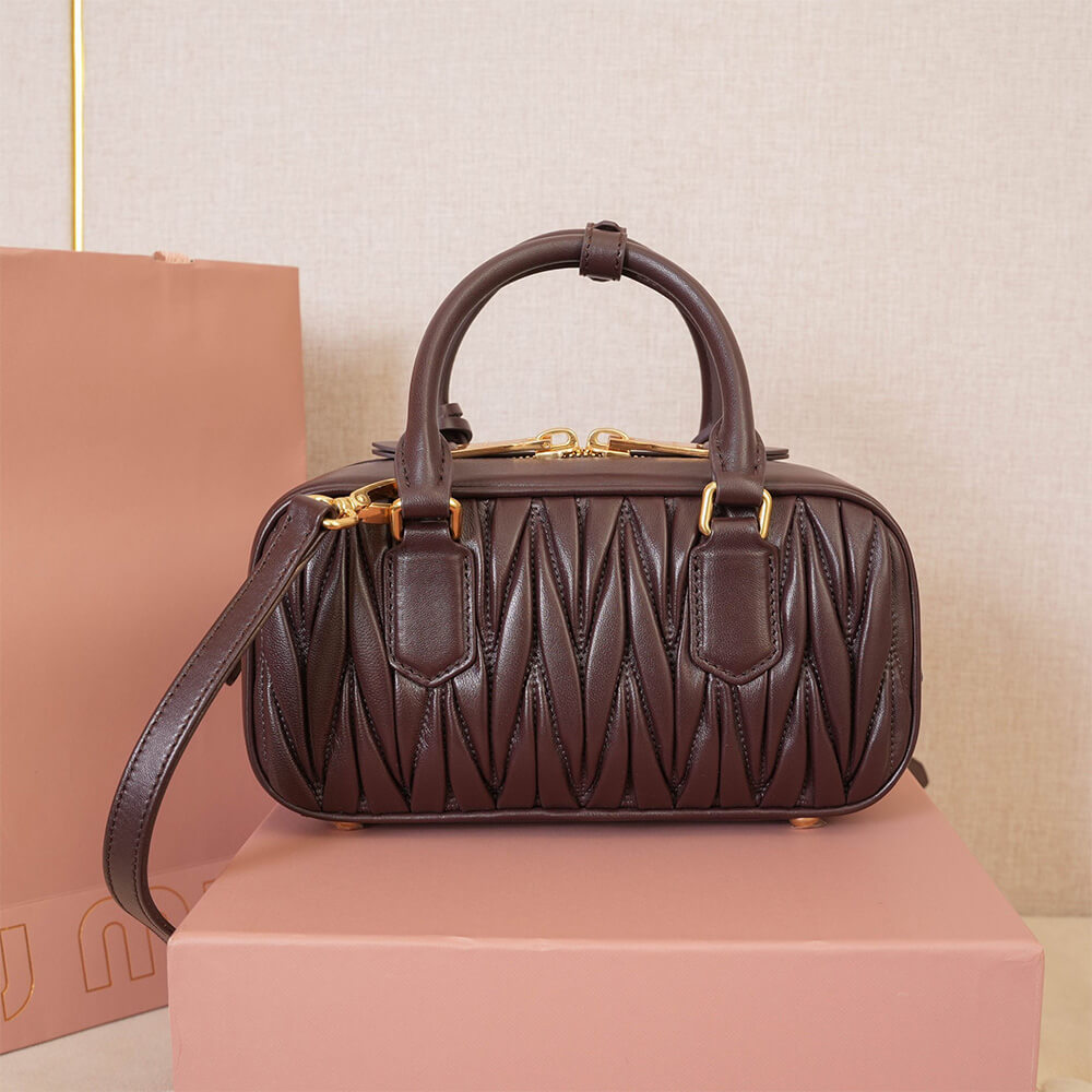 M1um1u Medium Arcadie matelasse nappa Bag(HIGH-END GRADE)