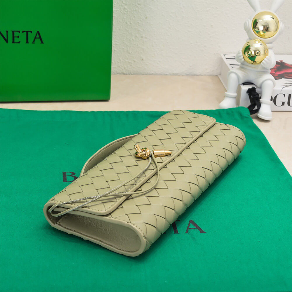 B0tt*ga Ven*ta Andiamo Clutch(HIGH-END GRADE)
