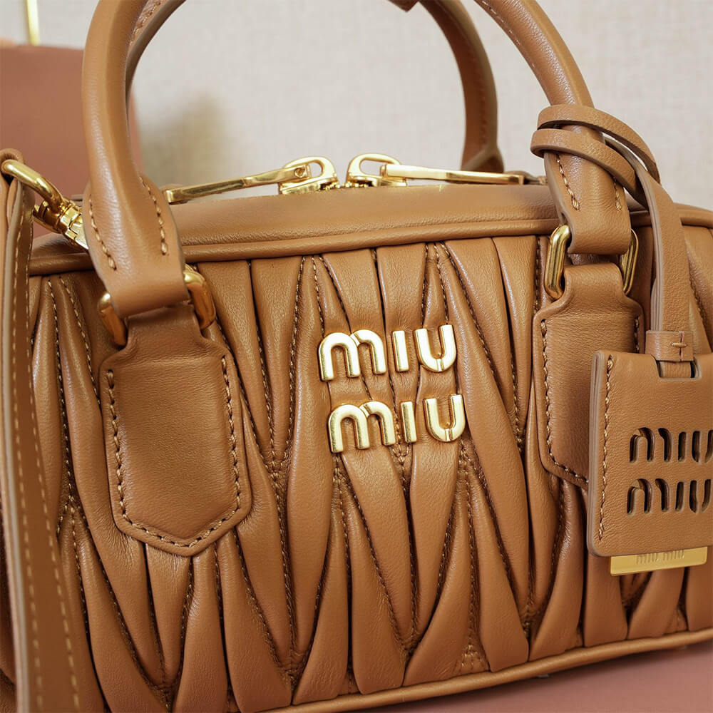 M1um1u Medium Arcadie matelasse nappa Bag(HIGH-END GRADE)