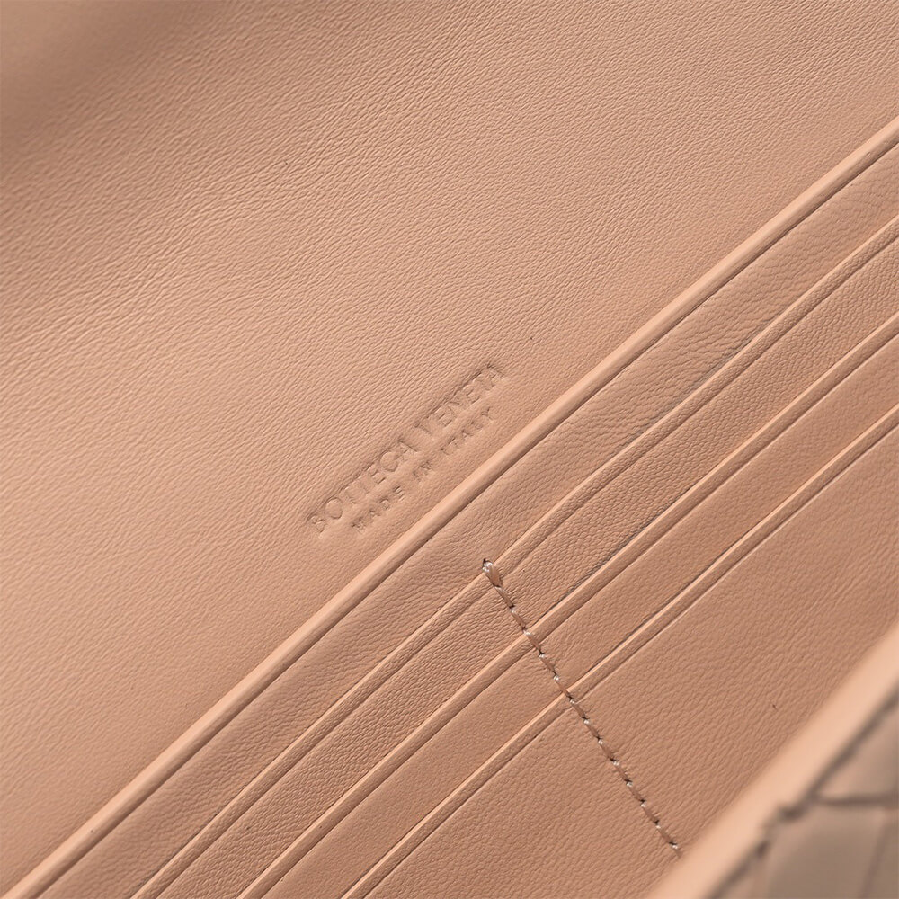 B0tt*ga Ven*ta Andiamo Clutch(HIGH-END GRADE)