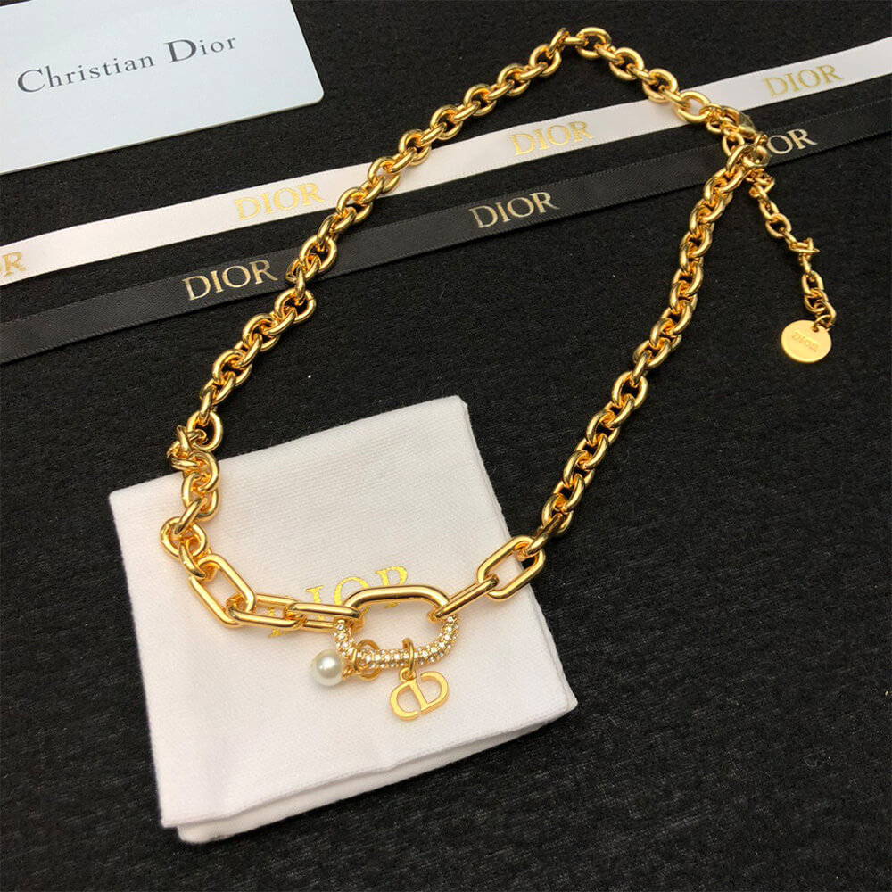 D10r NECKLACE