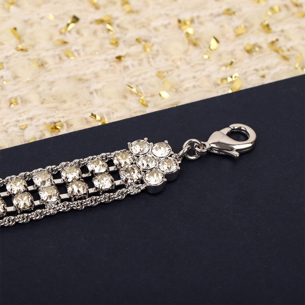 D10r NECKLACE