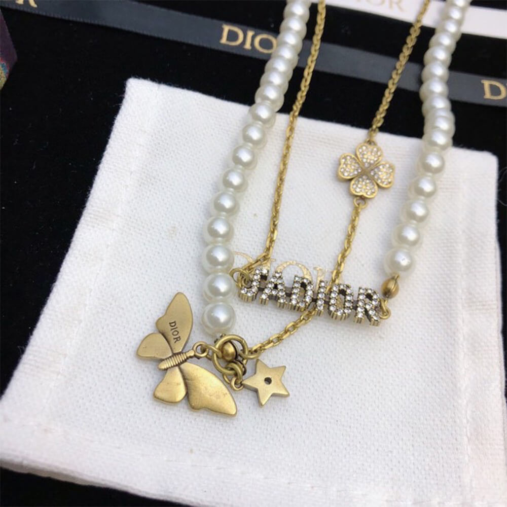 D10r PEARL NECKLACE