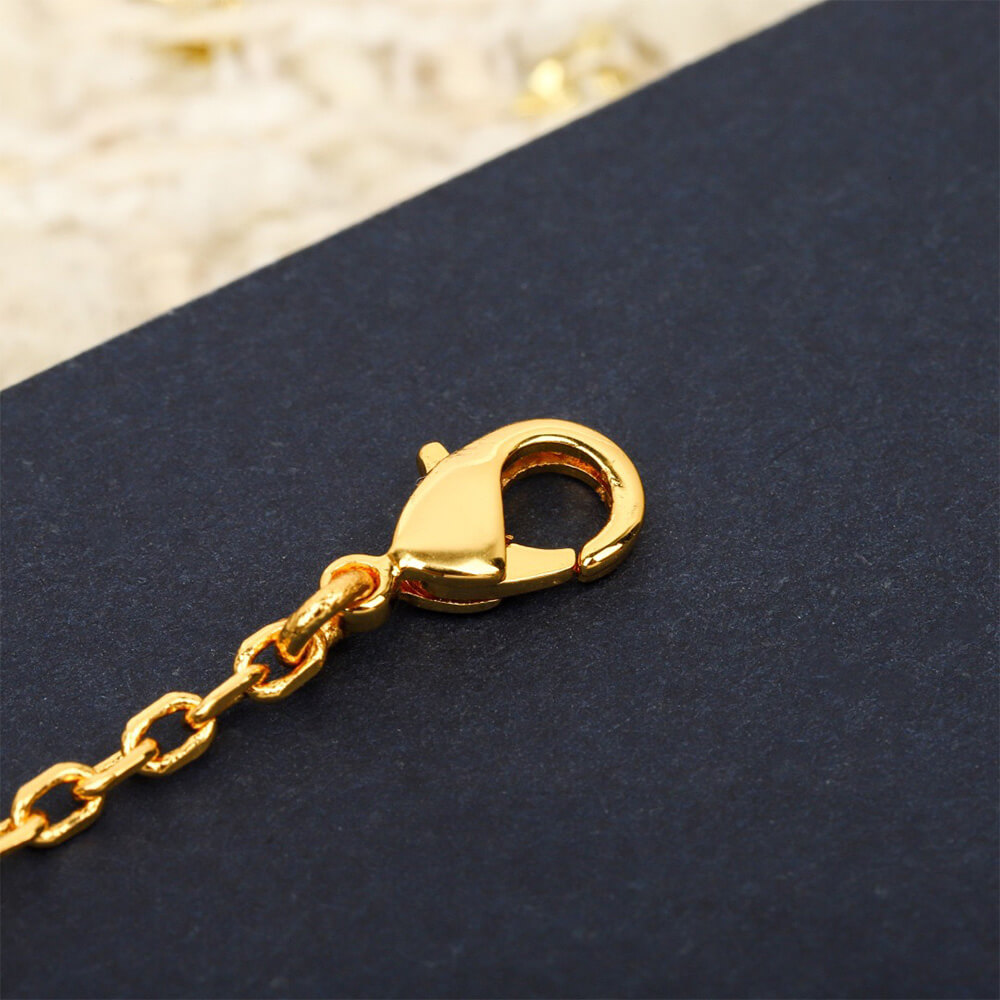 D10r NECKLACE