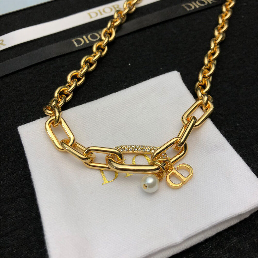 D10r NECKLACE