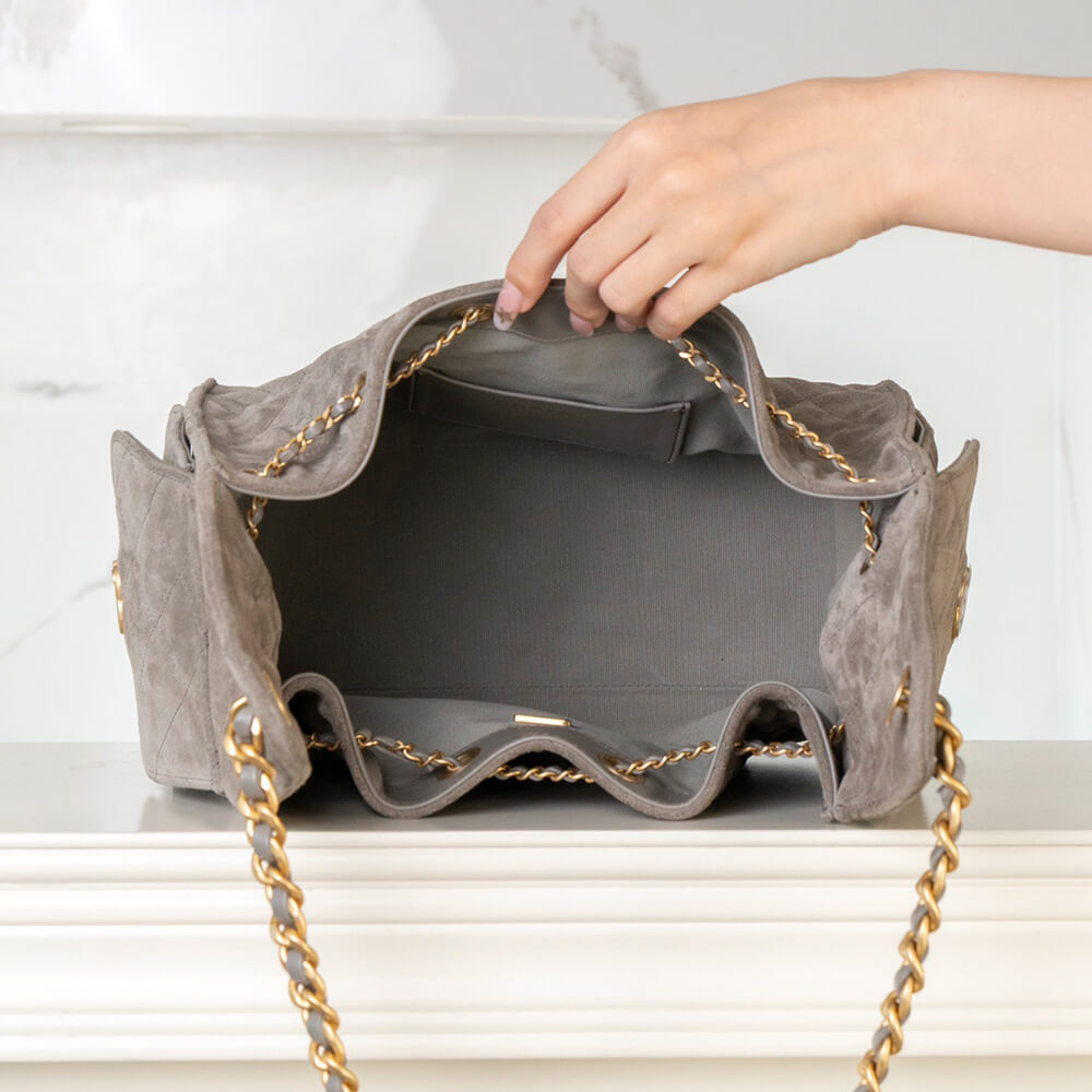 Ch**el 25 Small Handbag(TAX-FREE GRADE)