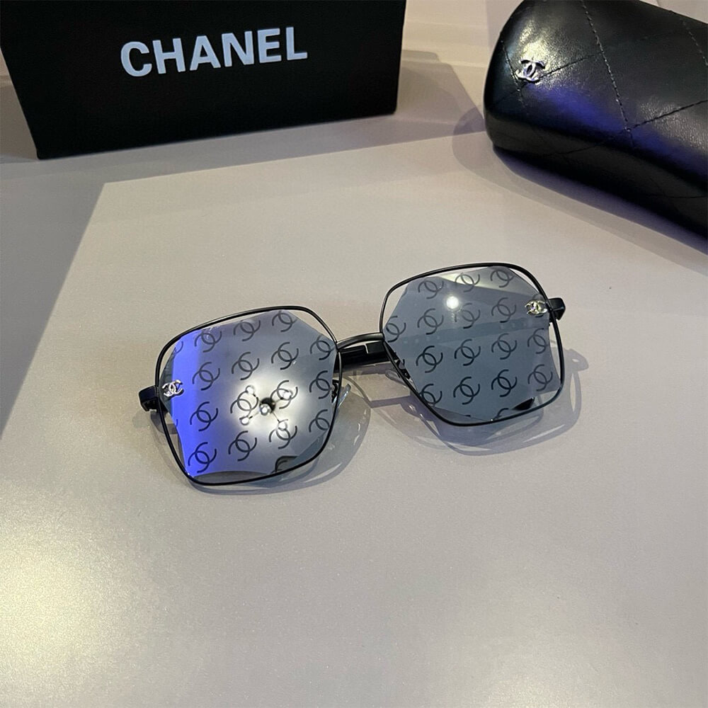 Ch**el SUNGLASSES