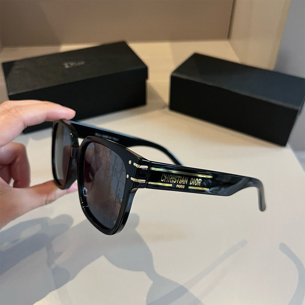 D10r SUNGLASSES