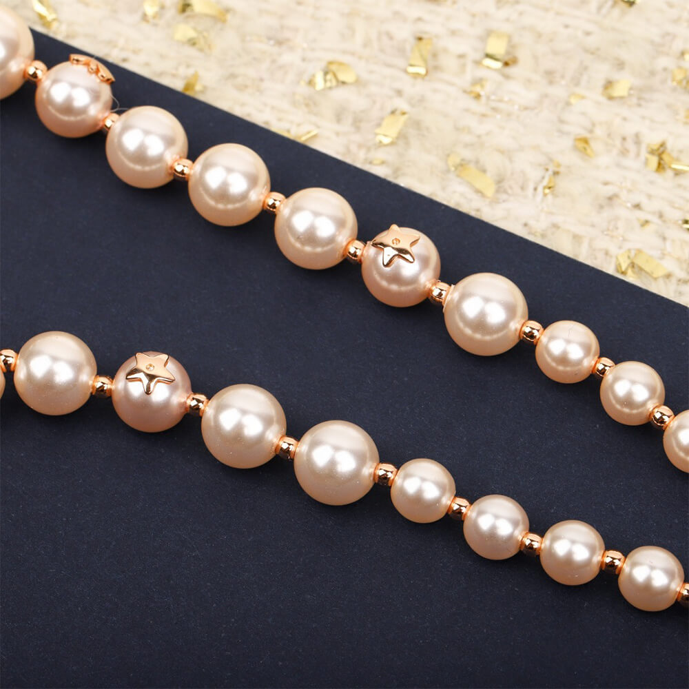 D10r Pearl Necklace