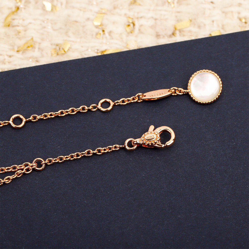 D10r Necklace