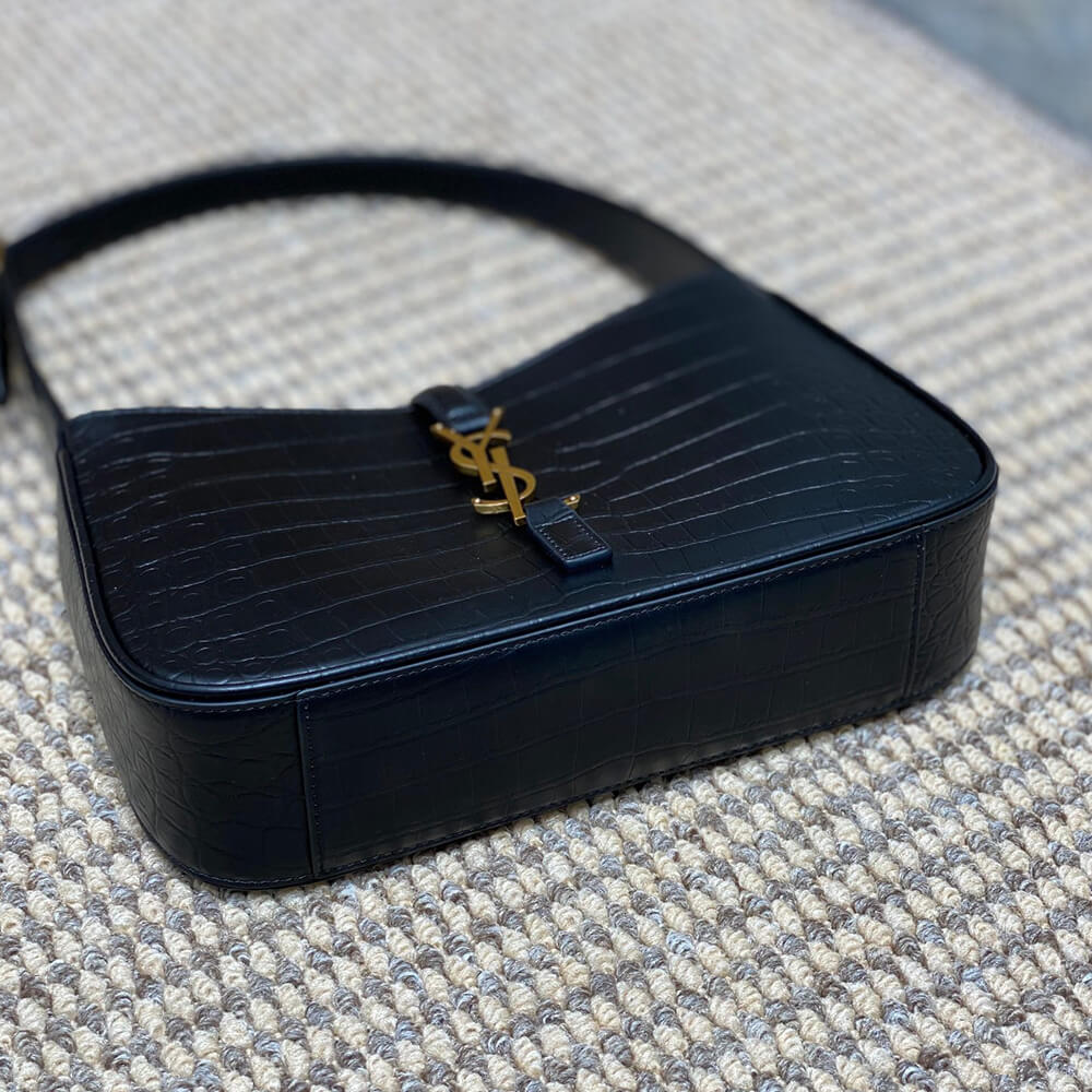 Y51 LE 5 A 7 HOBO BAG(high-end grade)