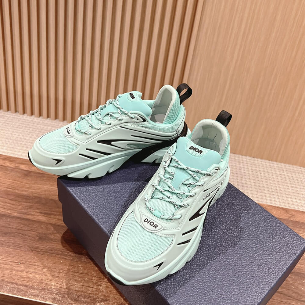 D10r  B44 Blade Sneaker