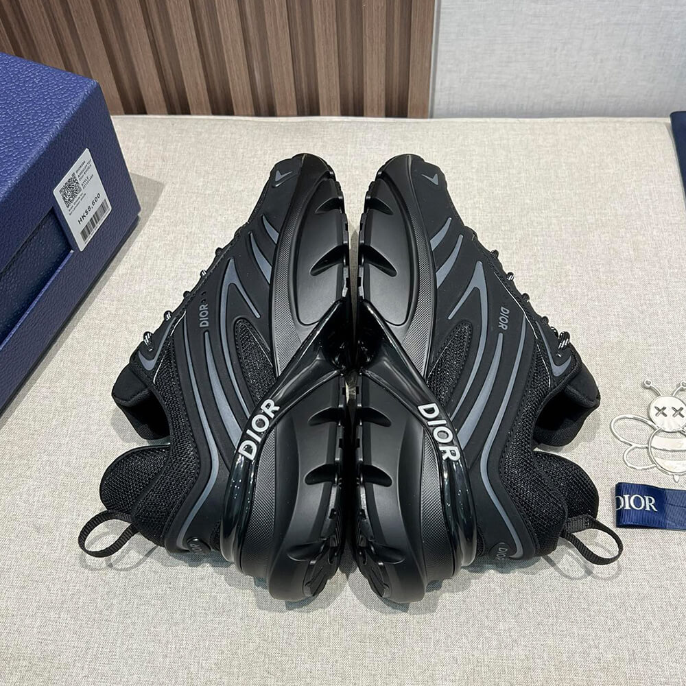 D10r  B44 Blade Sneaker