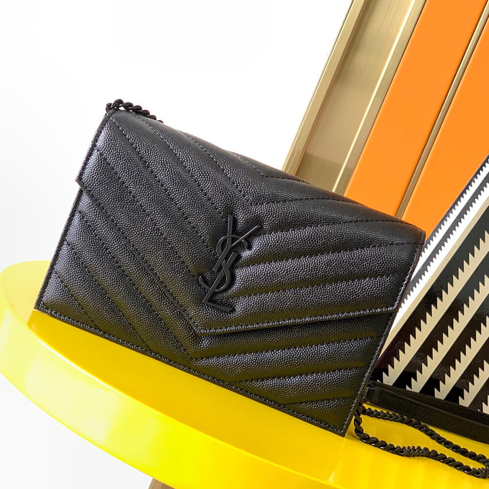 Y51 cassandre envelope chain wallet in grain de poudre leather(High-end Grade)