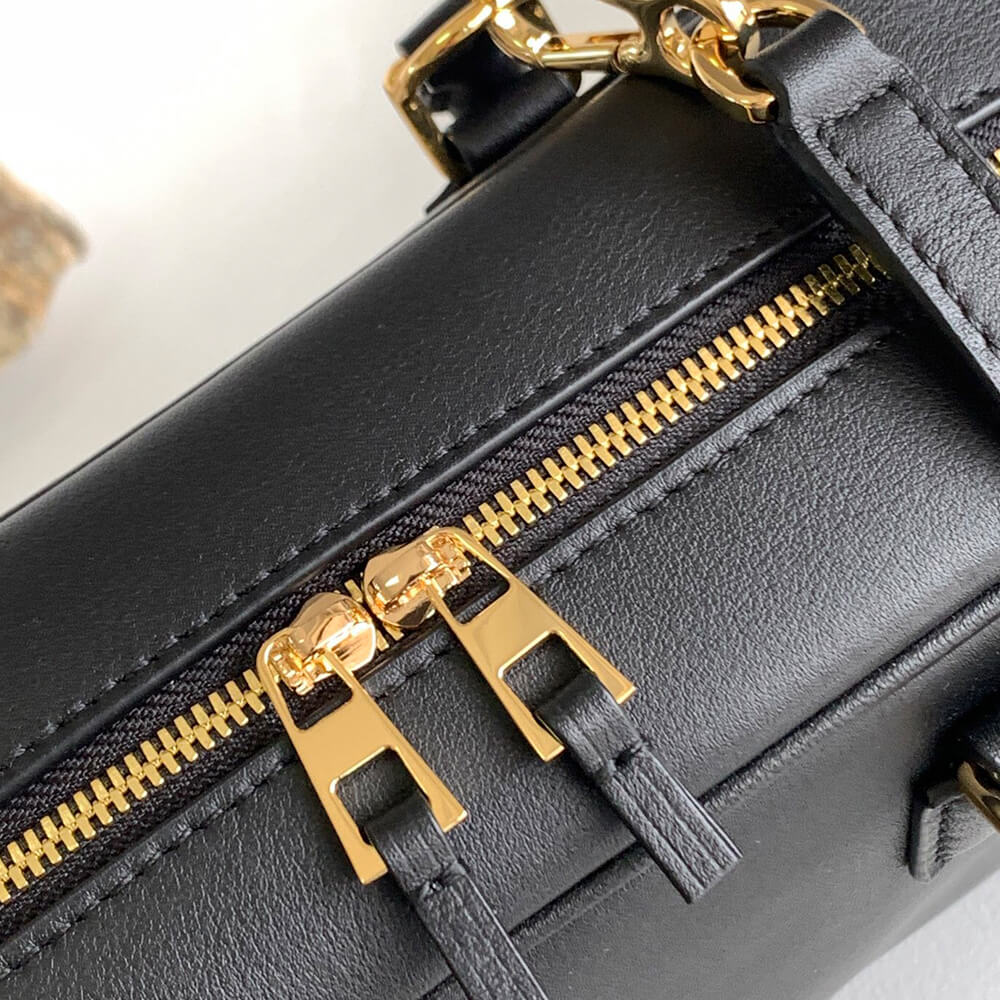 L0ew* Amazona 23 bag in nappa calfskin(TAX-FREE GRADE)