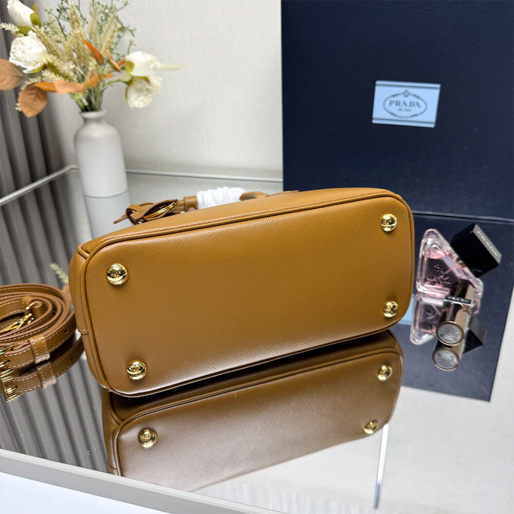 Pra*a Small Pra*a Galleria Saffiano leather bag(HIGH-END GRADE)