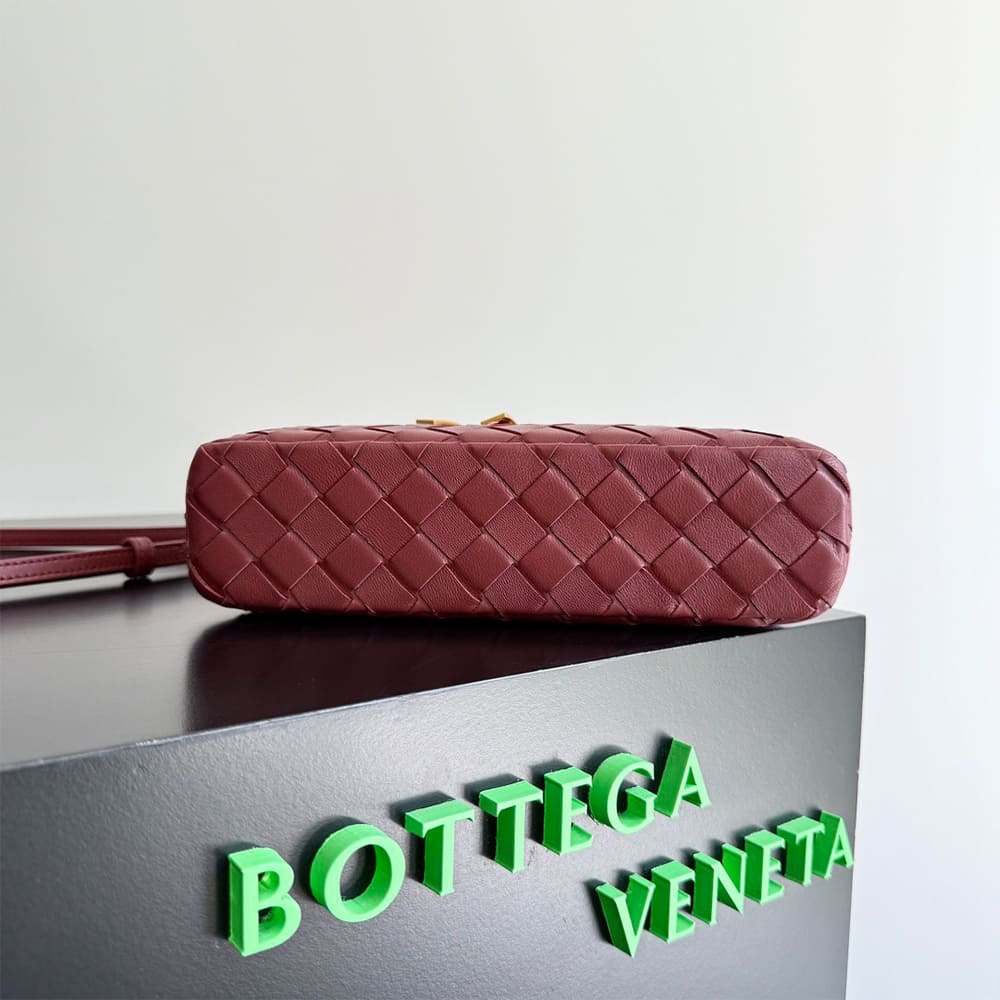 B0tt*ga Ven*ta Bang Bang Vanity Case(high-end grade)