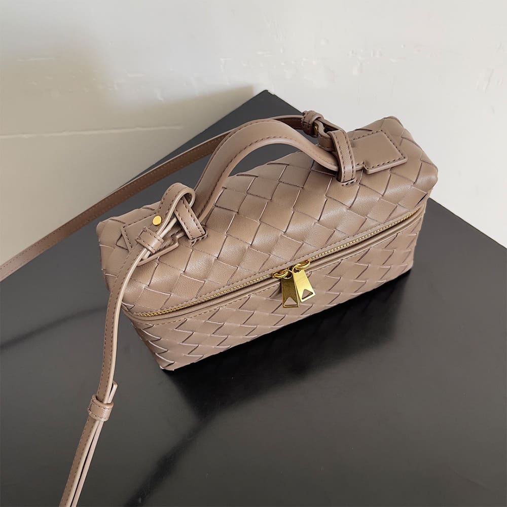 B0tt*ga Ven*ta Bang Bang Vanity Case(high-end grade)