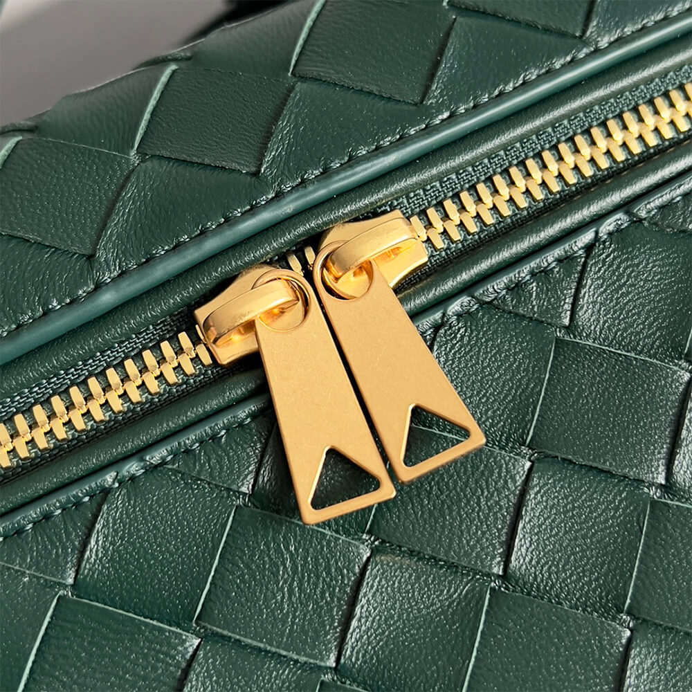 B0tt*ga Ven*ta Bang Bang Vanity Case(high-end grade)