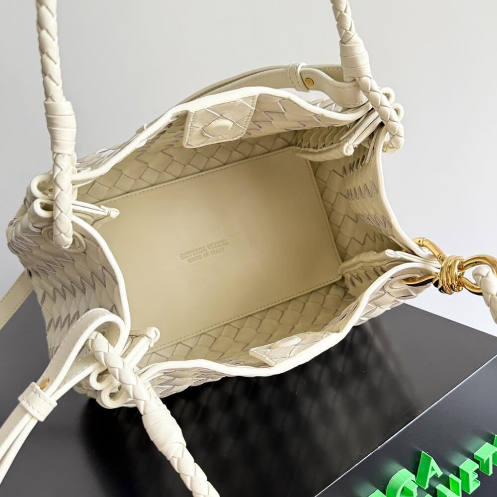 B0tt*ga Ven*ta Medium Parachute(HIGH-END GRADE)