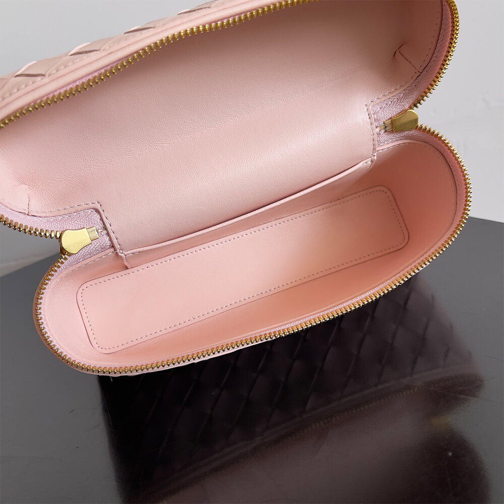 B0tt*ga Ven*ta Bang Bang Vanity Case(high-end grade)