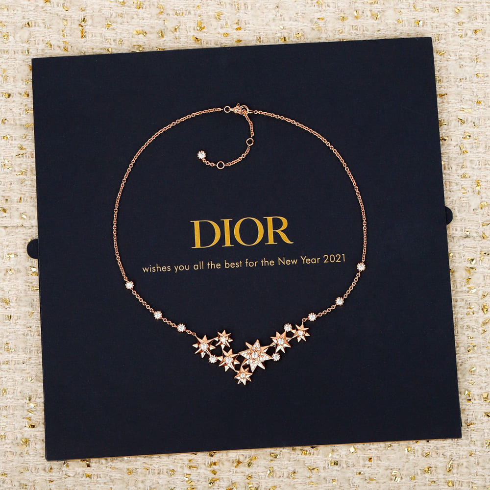 D10r necklace