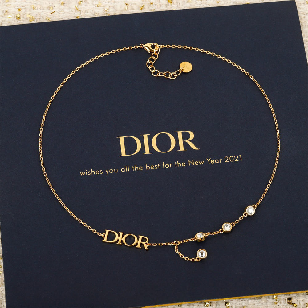 D10r necklace
