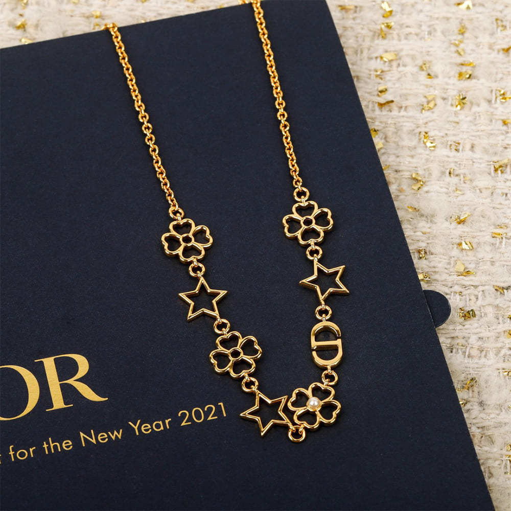 D10r necklace