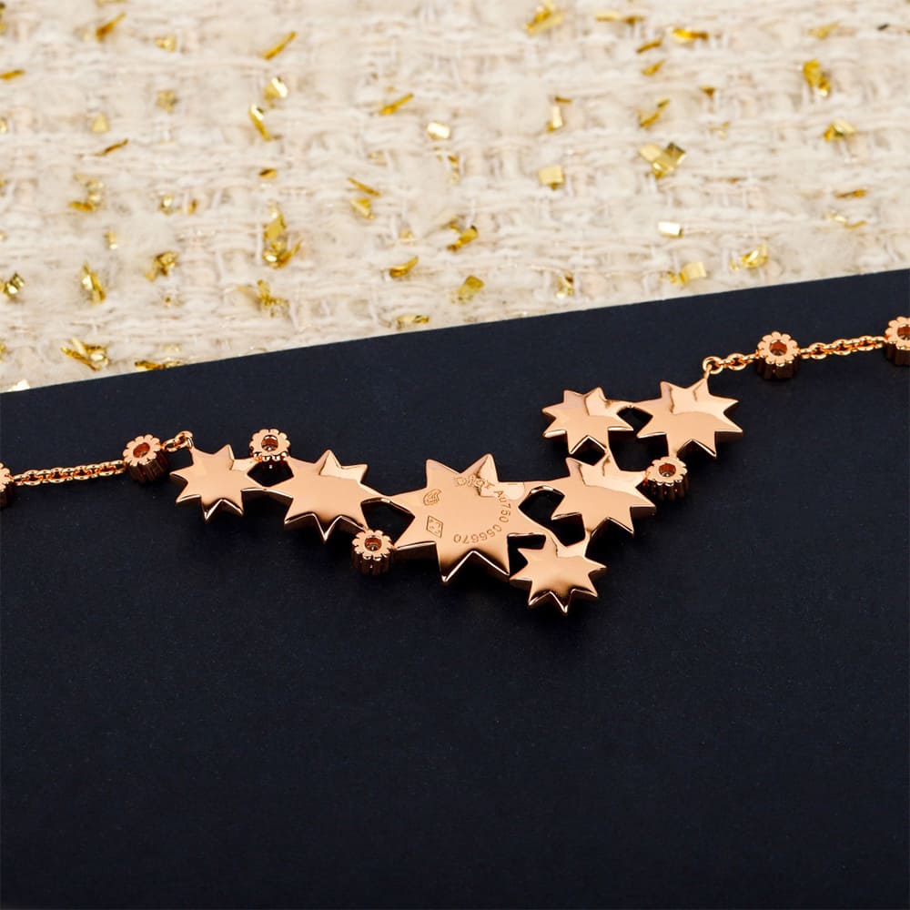 D10r necklace