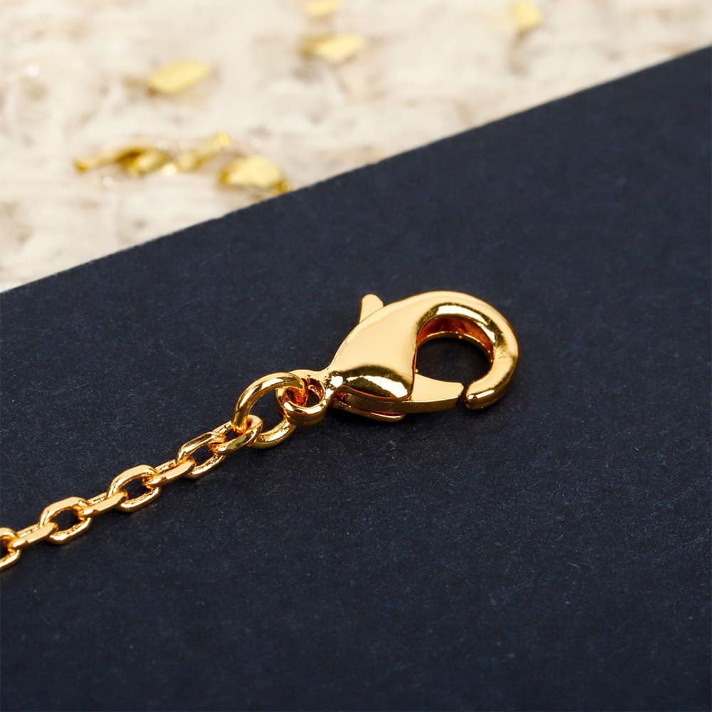 D10r necklace