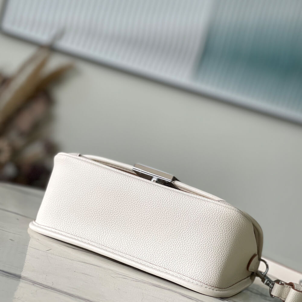 LV Buci(HIGH-END GRADE)