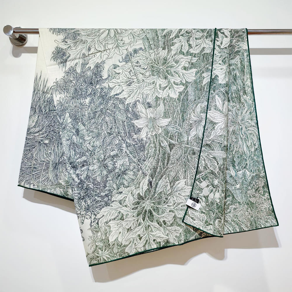 H**me5 All’Orto Botanico di Palermo shawl 140