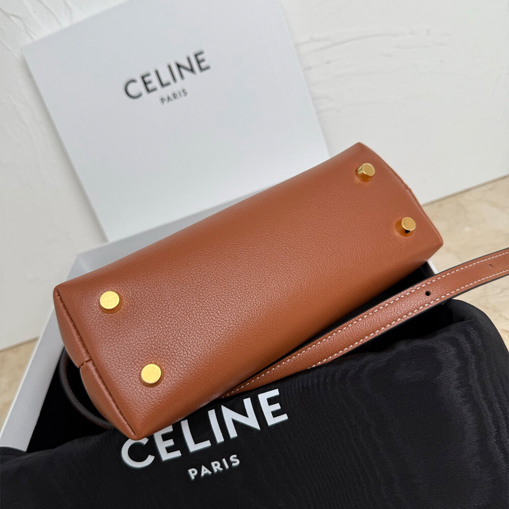 Ce1i*e TEEN NINO BAG IN S*pPLE GRAINED CALFSKIN(HIGH-END GRADE)