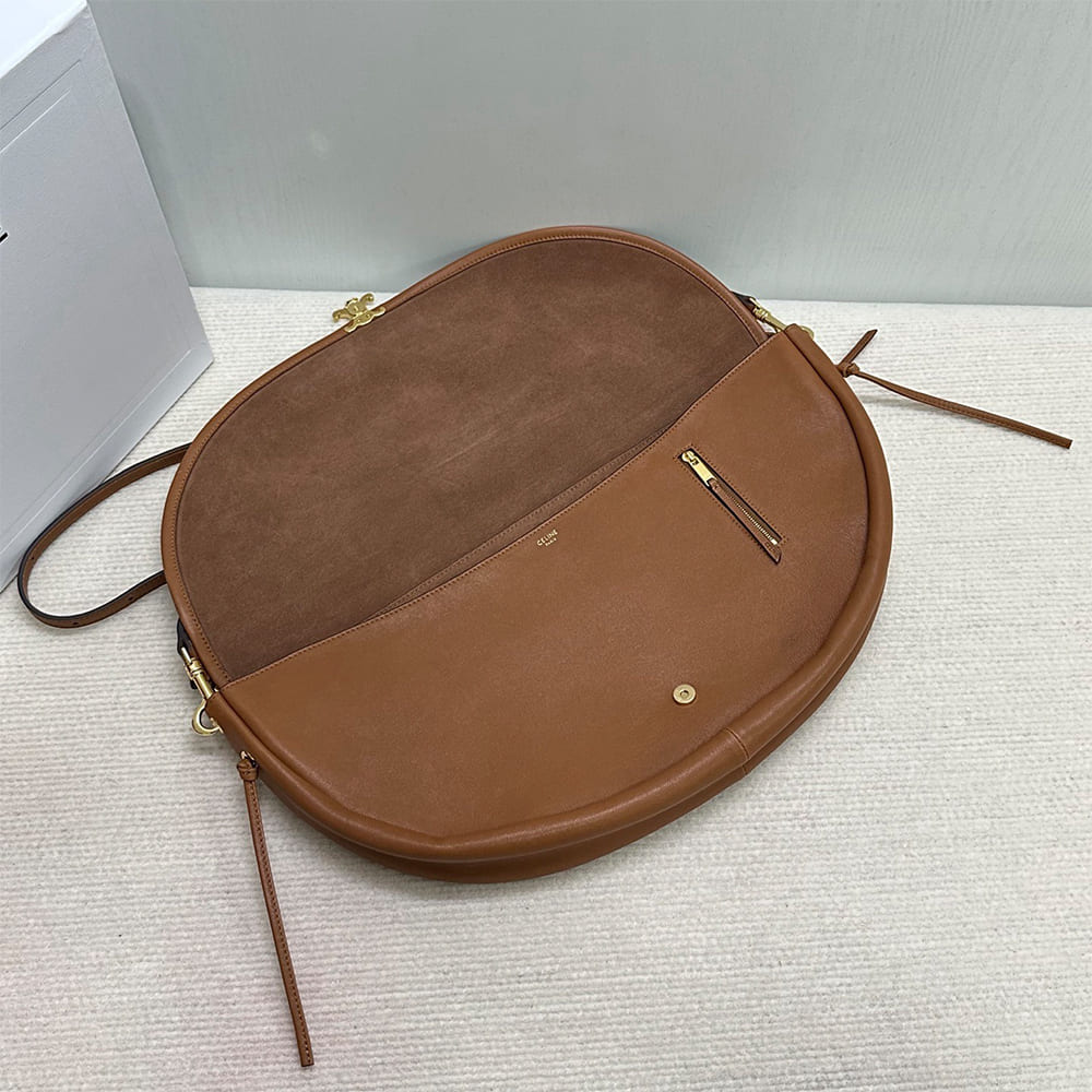 Ce1i*e HALFMOON SOFT TRIOMPHE BAG IN S*pPLE SHINY LAMBSKIN(HIGH-END GRADE)