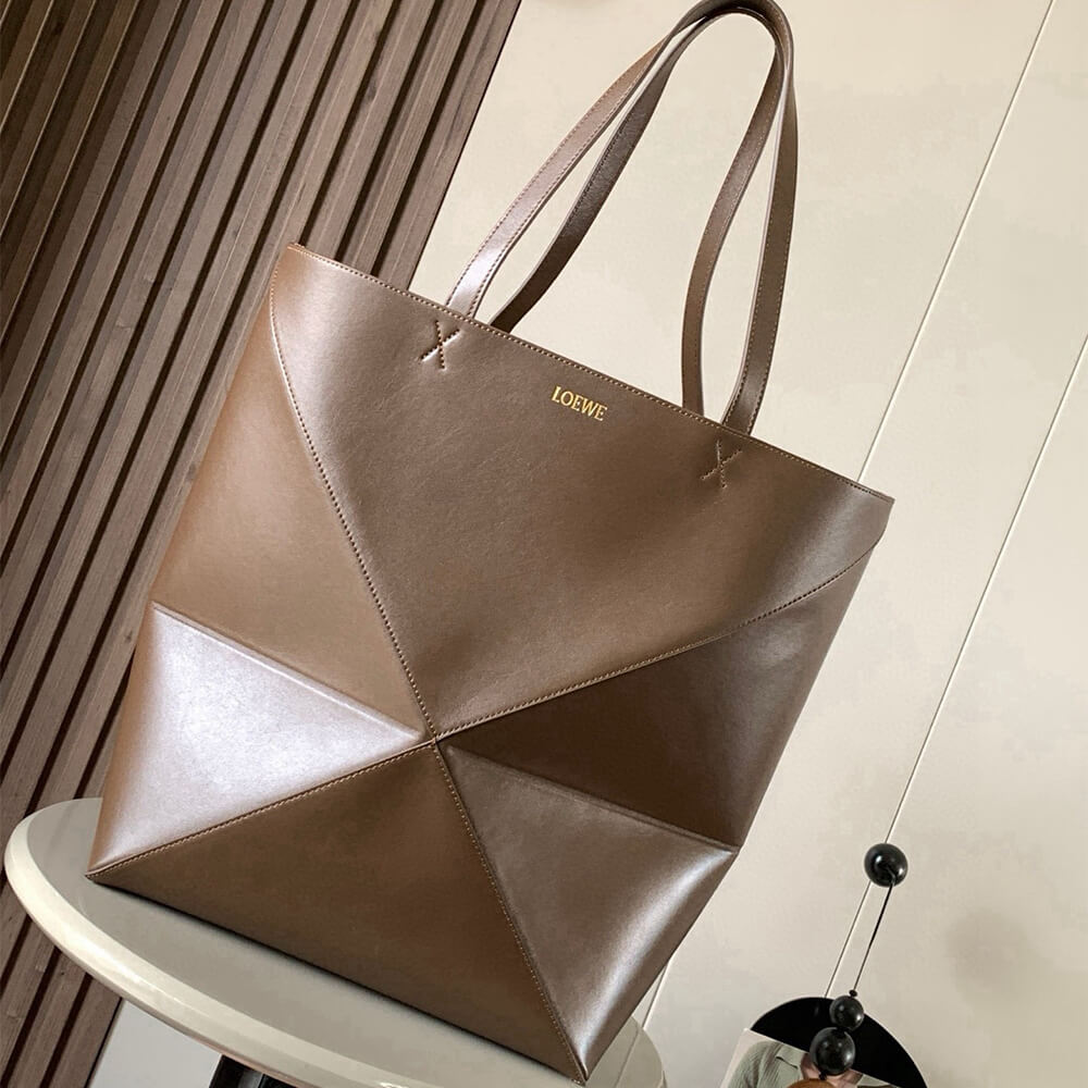 L0ew* XL Puzzle Fold tote in shiny calfskin(HIGH-END GRADE)
