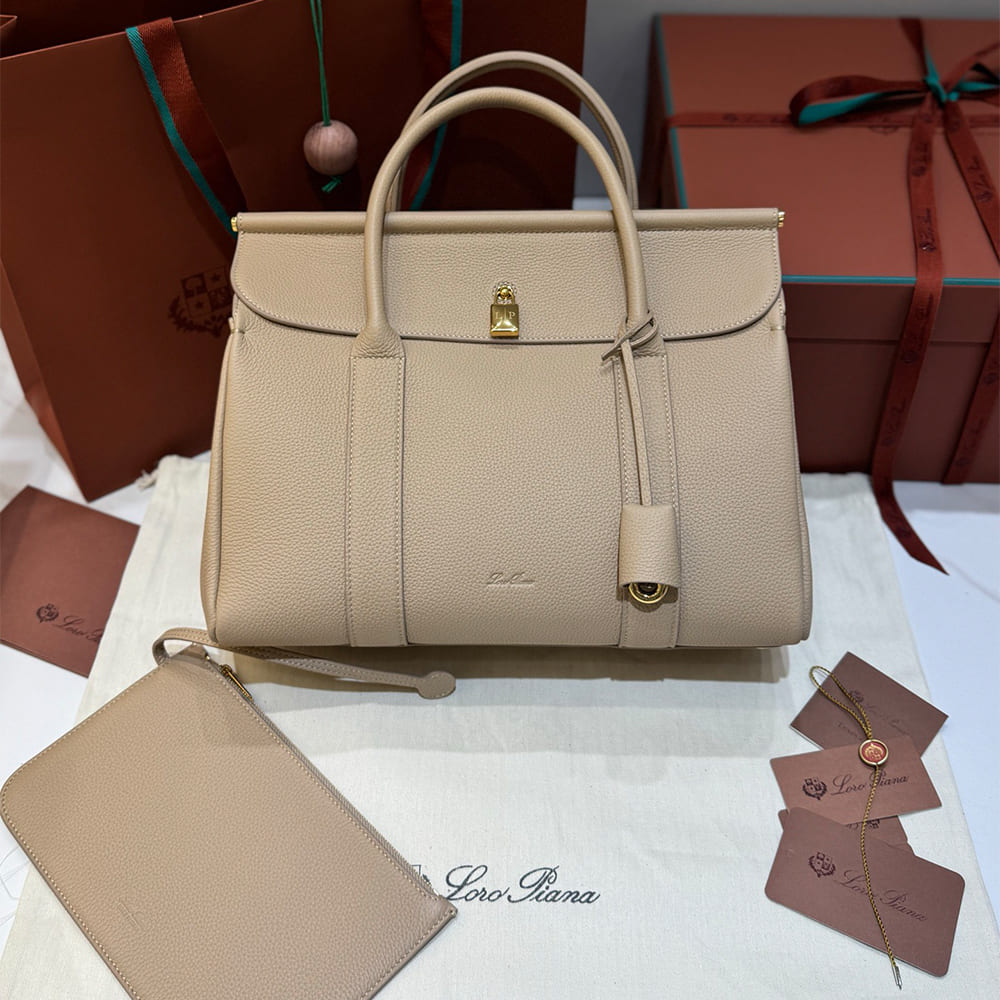 L0r0 P1ana Loom bag L32(HIGH-END GRADE)