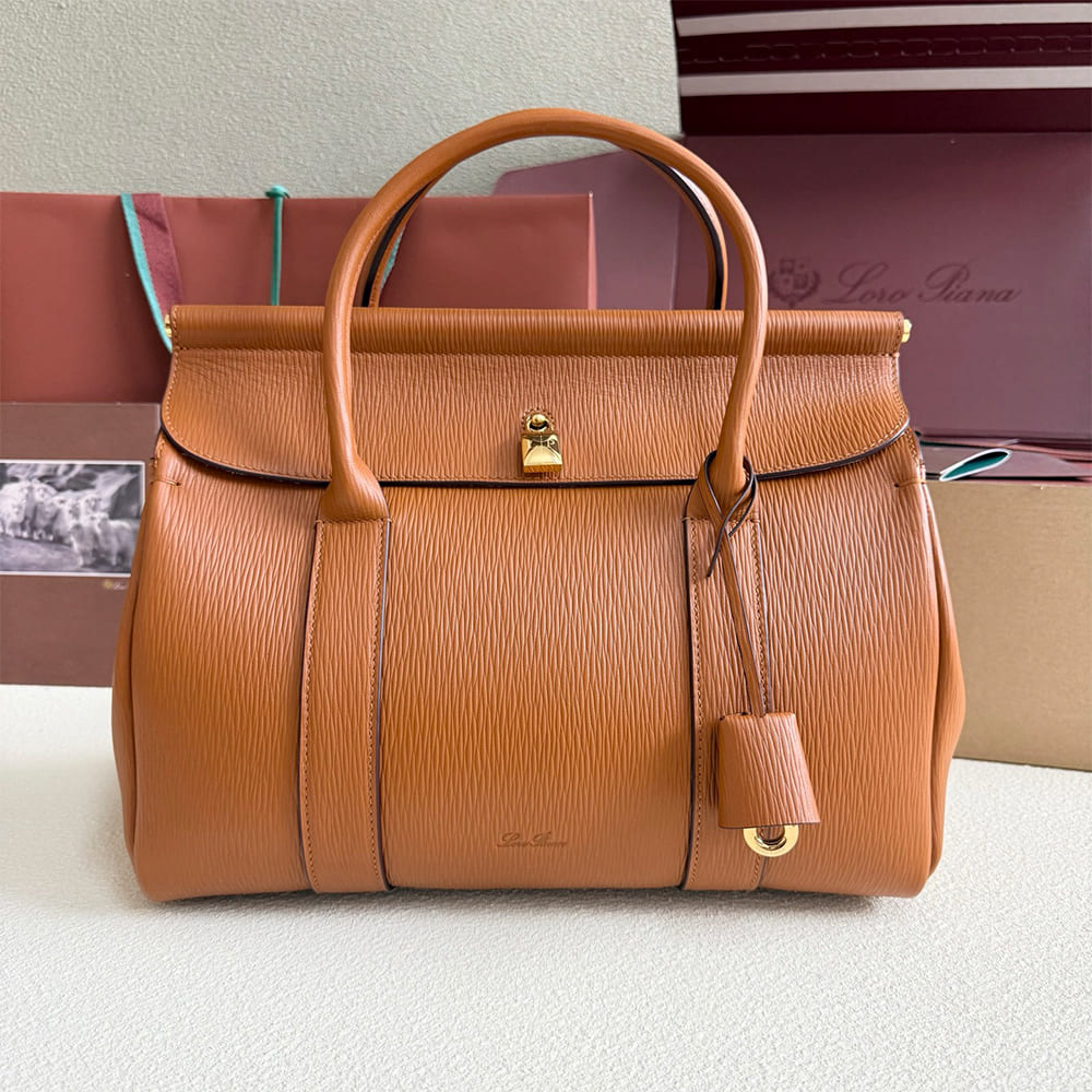 L0r0 P1ana Loom bag L32(HIGH-END GRADE)
